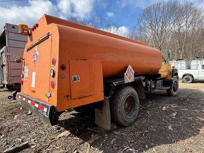 Used 1995 GMC C7500 FUEL TANKER Fuel & Lube Trucks New Jersey US | Proxy Equipment #1384909