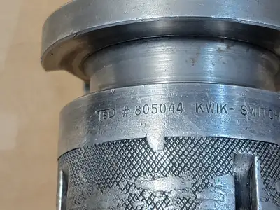 USED UNIVERSAL ENGINEERING 805044