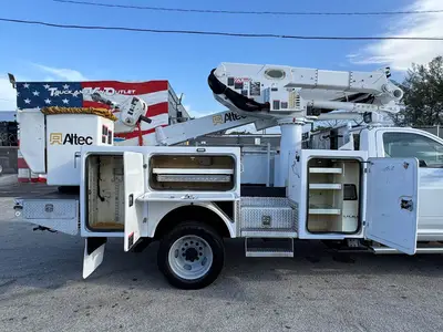Used 2018 RAM 5500 Bucket (boom) trucks Florida US | Truck and Van Outlet #1509185