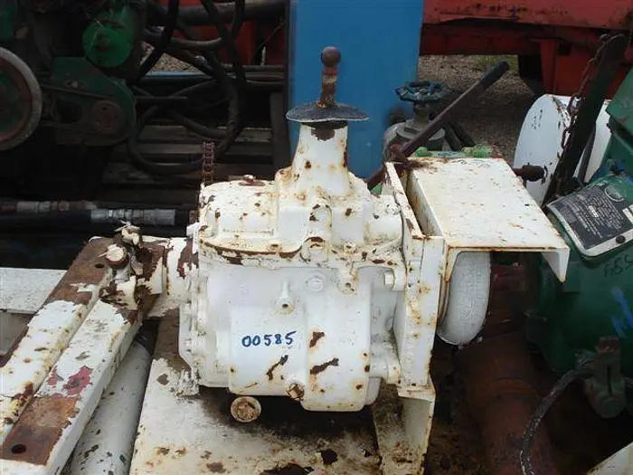 Used GM 3GT9 4 SPEED MANUAL TRANSMISSION Automotive Parts Saskatchewan CA | Chad Equipment #466655