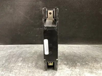 USED CUTLER-HAMMER FDB1015