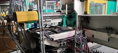 USED 2000 ARBURG 570C-2000-675