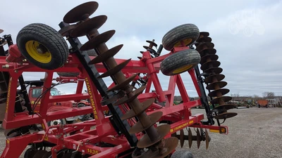 USED SUNFLOWER 1435-26