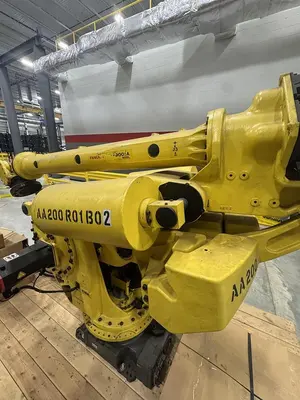 Used 2013 FANUC M900IA/400L Robots Michigan US | Aucto #1306810