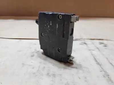Used SQUARE D QO130 Switchgears British Columbia CA | Lenmark #1438645