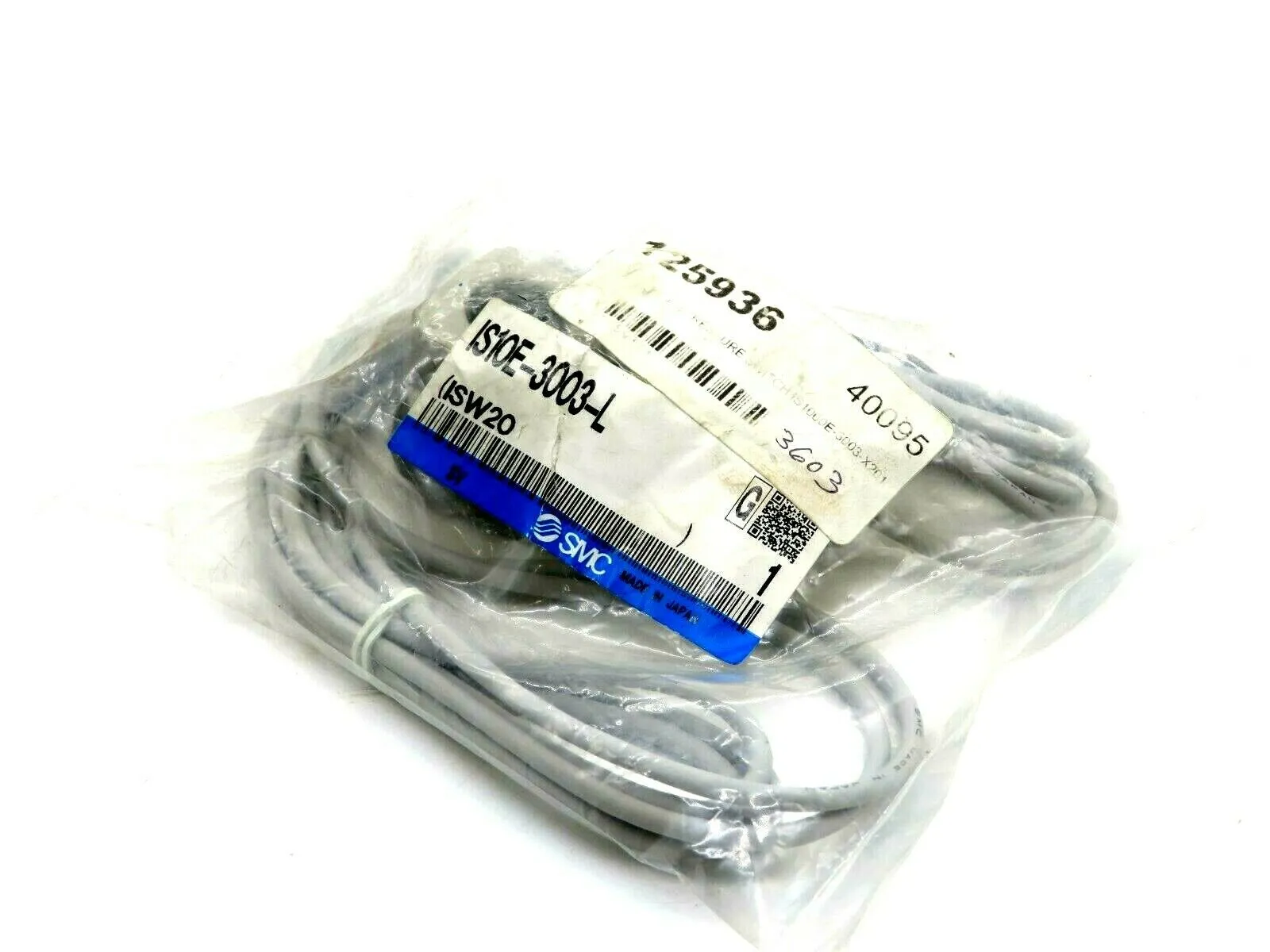 NEW SMC IS10E-3003-L PRESSURE SWICH IS10E3003L
