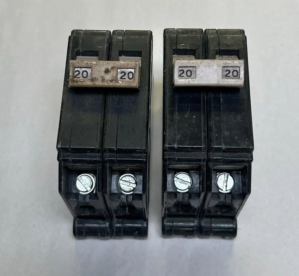 Used CUTLER-HAMMER CH220 Miscellaneous Equipment (Electrical & Power) | Surplus Asset Holdings #1195212
