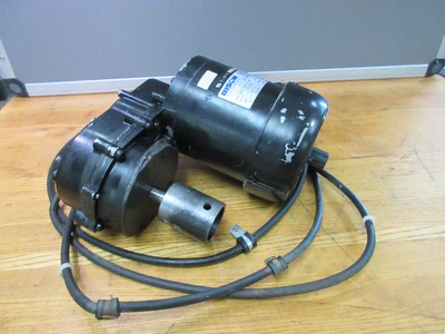 USED 1997 USED HAAS PARTS AND TOOLING 32-6611 BISON CHIP MOTOR ASSY