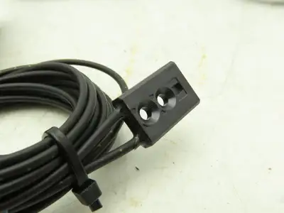 Keyence FS-V31C Fiber Optic Sensor 24V Various Cable Lengths Included Lot of 7