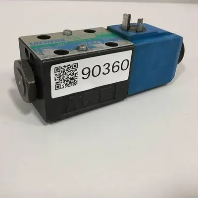 USED VICKERS DG4V-3S-22AL-M-U-H5-60