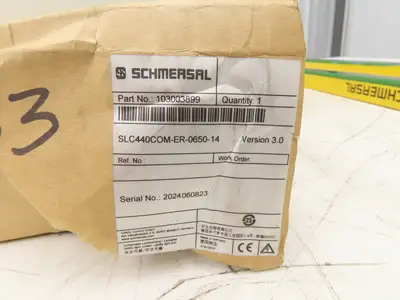 Schmersal SLC440COM-R-0650-14 Safety Light Curtain Transmitter & Receiver Set