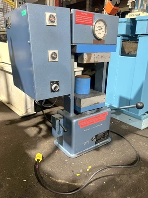 USED 1991 PHI PHI P210H PRESS