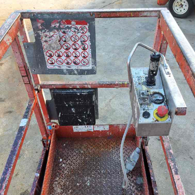 USED 2013 Skyjack SJ3219