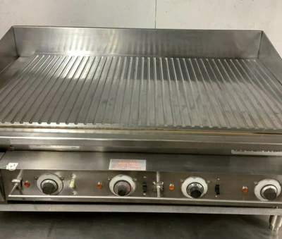 152-0105 Keating 42FLDE Miraclean Electric Griddle