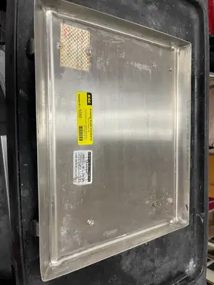 Used Toledo Used Mettler Toledo 8270 Commercial Counter Weighing Scale - 50lbs Food Scales Illinois US | Falcon Restaurant Supply #1376103