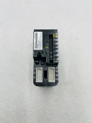 EMERSON DELTAV KJ3221X1-BA1 AO CARD 8 CH 4-20 MA HART SER 2 #K-2525