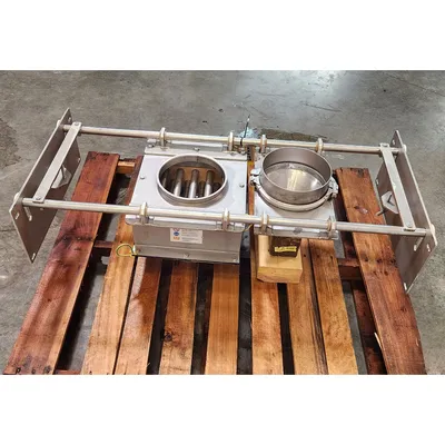 USED ERIEZ XRE GRATE IN HOUSING