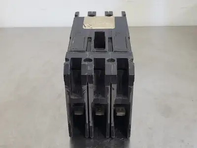 Used ITE E43B020 Switchgears British Columbia CA | Lenmark #241674