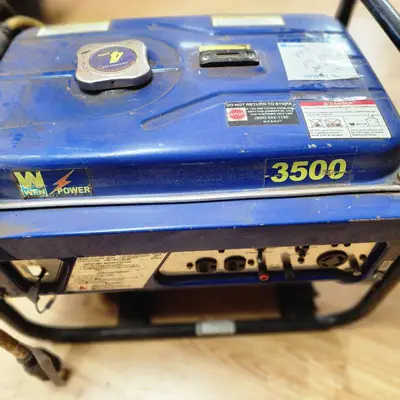 WEN 3500 Watt Portable Generator with 6.5HP engine - Needs new On/Off Button