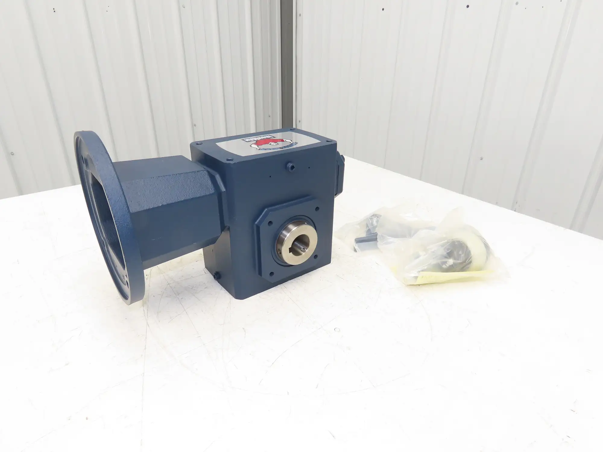 Grove Gear Ironman GR-HM-830-15-H1-180-23 Gearbox 15:1 Ratio 180TC Hollow Shaft