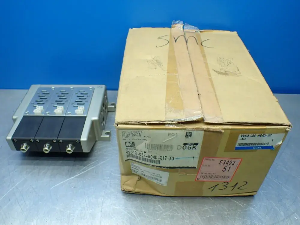 NEW SMC VV81303SW04DX17XG