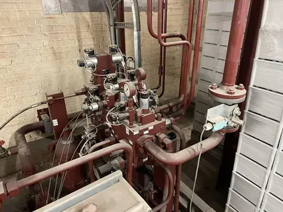USED HL 450 TON 4 COLUMN PRESS