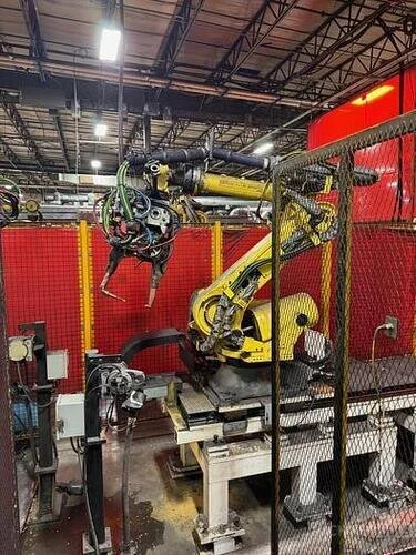 Used 2016 FANUC R2000IC 165F Robots Michigan US | RAB Industries, Inc. #184456