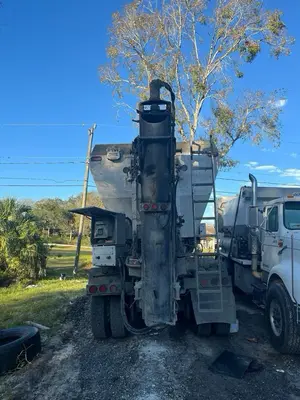 Holcombe HM10H Volumetric Concrete Mixer | Iron Listing (11)