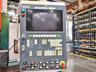 USED MAZAK MT-V 515 X: 1050 - Y: 510 - Z: 560 MM CNC