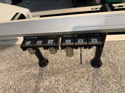 2013 HEXAGON DEA Global 20.40.15 Coordinate Measuring Machines | Machnet (24)