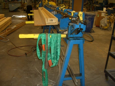 USED LEWIS 2SV 32SV-DA
