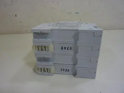 USED ALLEN BRADLEY 1492-CB3/H040 SER B
