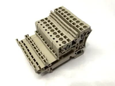 USED WEIDMÜLLER INITIATOR/ ACTUATOR TERMINAL BLOCK 1651980000 LOT OF 9