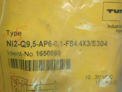 NEW TURCK NI2Q9,5AP60,1FS4.4X3/S304