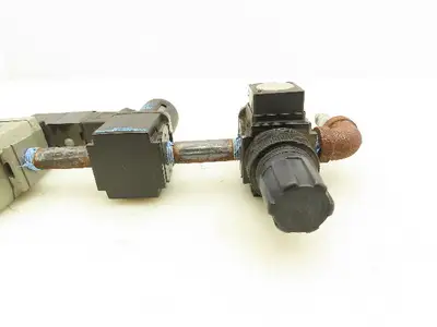 Wilkerson SMC B08-02-FLG0 Pneumatic Filter Regulator Soft Start Valve Assembly