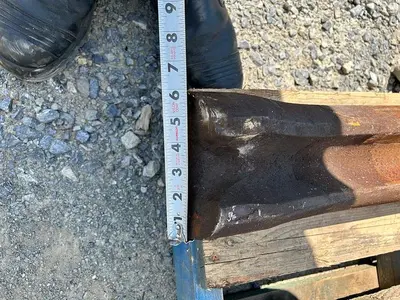 Used AFTERMARKET 6" D X 52" L HEAVY DUTY CHISEL BIT FOR CABLE TOOL Tool Bits Pennsylvania US | East West Machinery & Drilling #1417495