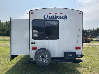 Used 2014 KEYSTONE OUTBACK M-323 BH 36' Campers, Caravans, Motorhomes Michigan US | Miedema Asset Management Group #1328972