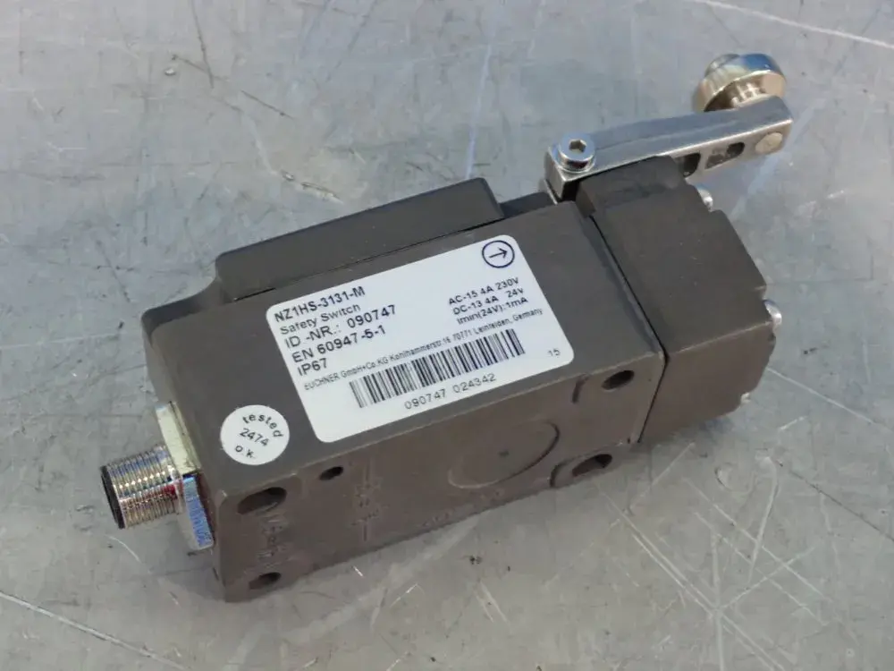 Used EUCHNER NZ1HS3131M Relays & Switches Ohio US | HGR 24 #1070166