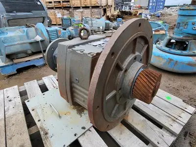 USED SEW-EURODRIVE 550MM-RF107AM284/286