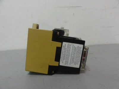 USED ALLEN BRADLEY 700-PK400A1