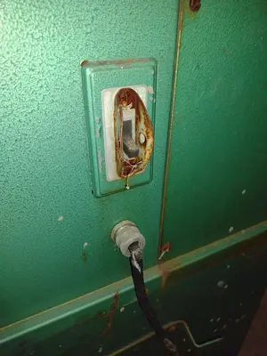 USED FALLS 111