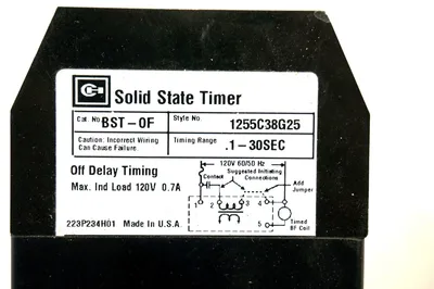 CUTLER HAMMER BST-0F SOLID STATE TIMER BST0F