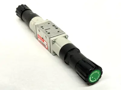 New | in-Stock NUMATICS PRESSURE REGULATOR ASSEMBLY Air Pressure Regulators | Maverick Industrial Sales #1104081