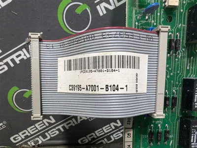 Siemens S30807-Q5913-X000-04 REAL Trunk Exchange Board A30807-X5913-X-4-7411 Used