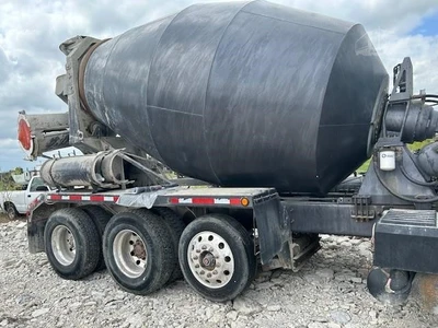 Used 2015 CATERPILLAR CT660S Concrete Mixer Trucks Texas US | Big D Heavy Equipment #1556971