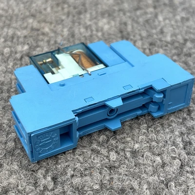 Used Finder 40.52/95.85.1 Relays & Switches California US | Davliegogo LLC #1707518
