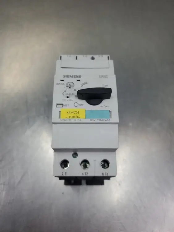 Used Siemens 3RV1031-4EA10 Circuit Breaker w/2 Accessory Modules Circuit Breakers South Carolina US | Palmetto Automation #1150373