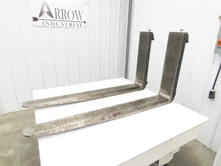 Used CASCADE _UNKNOWN_ Forklift Attachments Indiana US | Arrow Industrial #781093