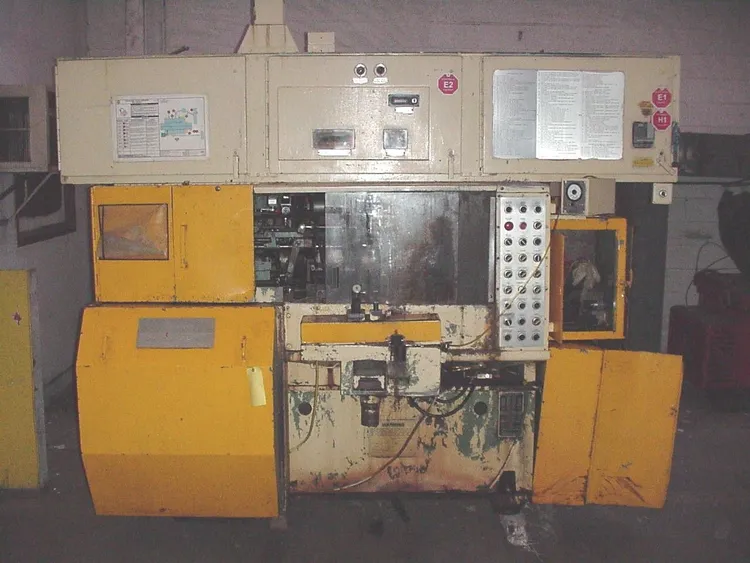 Used 1978 BRYANT UNI-SLIDE 100 ID Internal Grinders Michigan US | GCH Machinery #75664