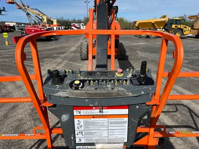 USED 2016 JLG 860SJ